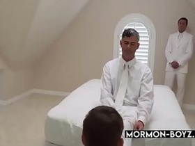 Young Youngster Pops While Taking Bareback Cock - MORMON-BOYZ.COM